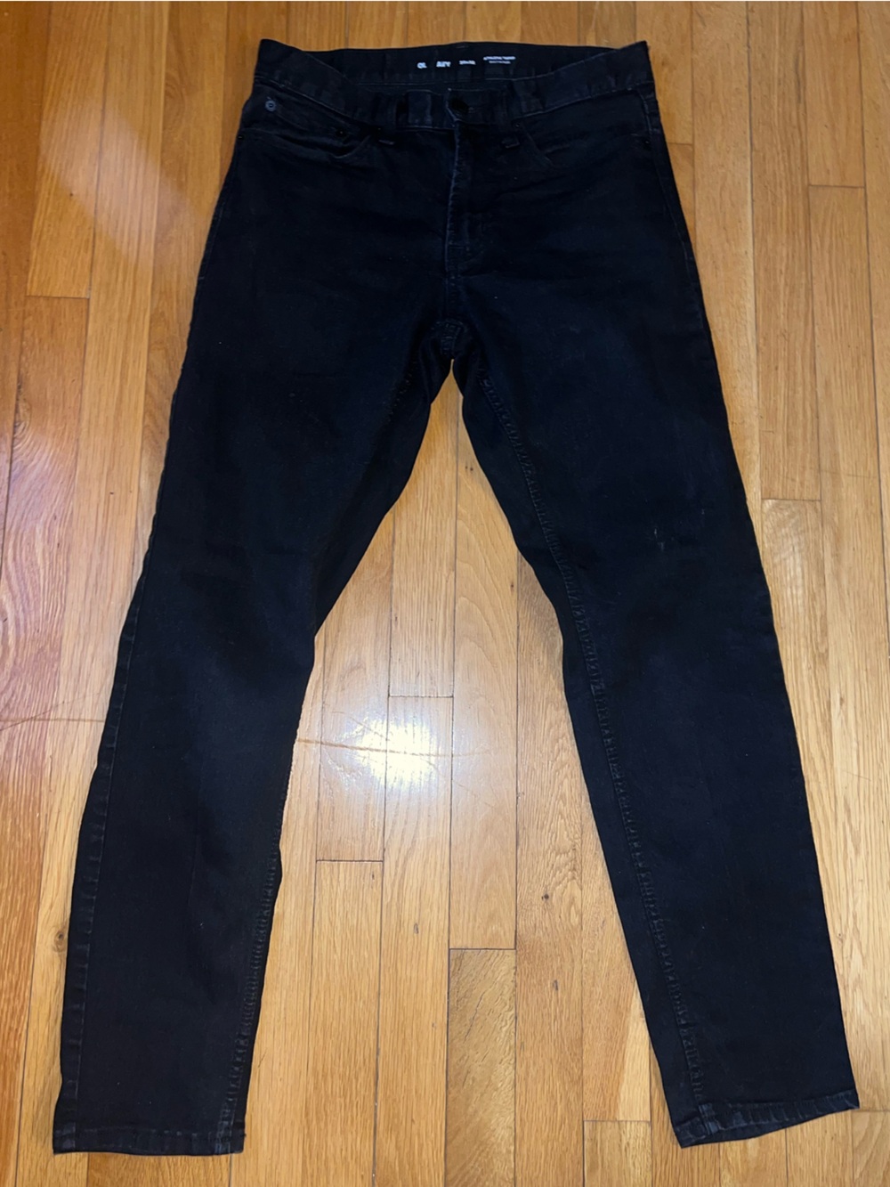 Old Navy Black Slim Jeans athletic tapered built in flex denim SEE MEASUREMENTS